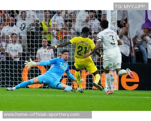 马卡：皇马战胜黄潜的比赛中，库尔图瓦再次成为关键先生